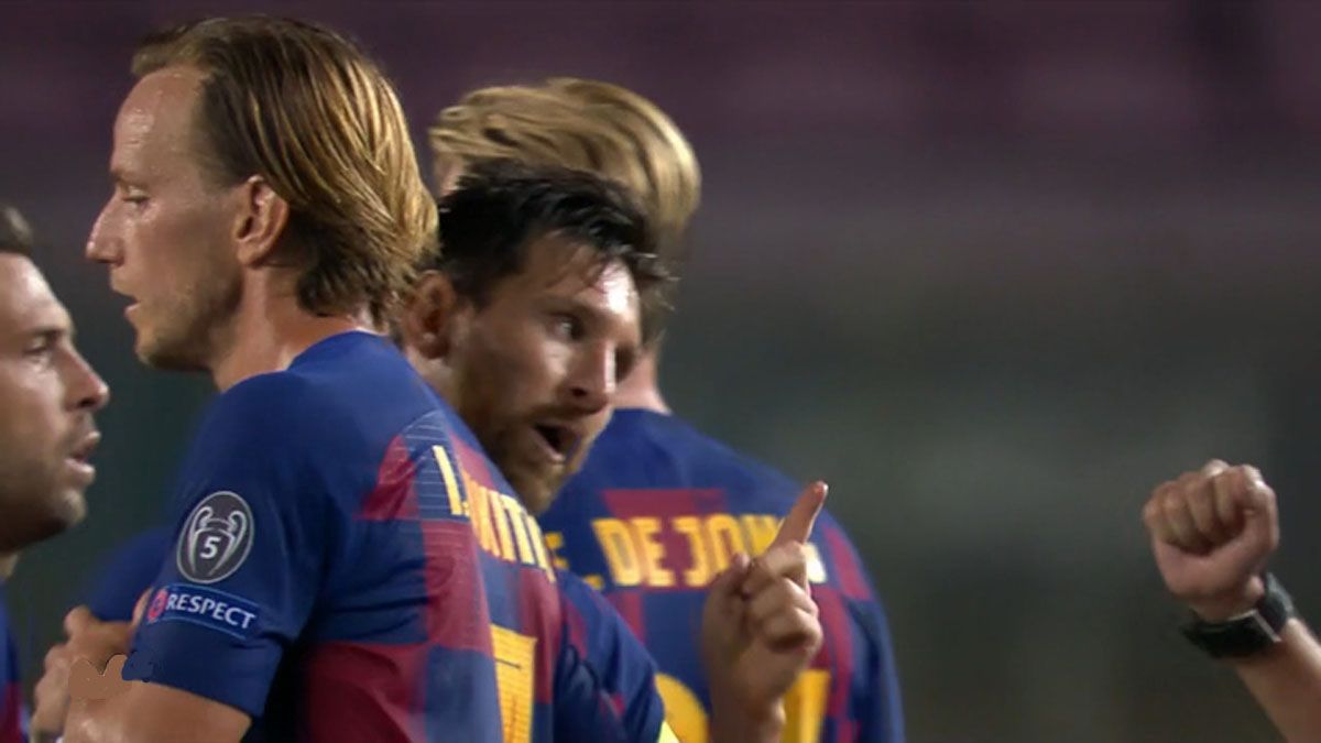 Lionel Messi: Lo que hizo al final del partido contra el Napoli