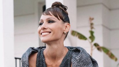¡Una bomba! Pampita lució un sorprendente look en 