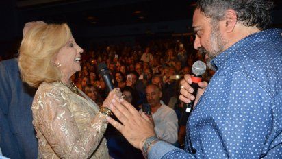 Mirtha Legrand fue al teatro a ver a Moldavsky: 