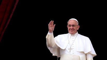 Enmarcado en su cumpleaños, el papa Francisco pidió que vacunen a los pobres