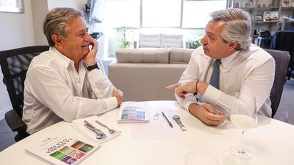 Eduardo Duhalde enfrentado con Alberto Fernández 