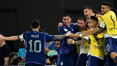 Fotos: Así vivieron los famosos la clasificación a octavos de la Selección Argentina