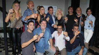 Polémica en el bar presentó su elenco, y Flor de la V pegó el faltazo, ¿desplante?