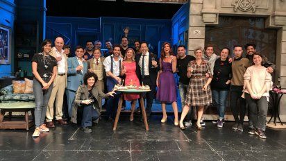 Departamento de Soltero festejó sus 100 funciones!