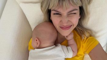 Úrsula Corberó y el Chino Darín mostraron a su hijo Dante en una tierna foto familiar