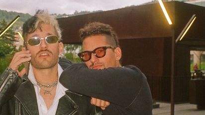 Mau y Ricky presentaron su nueva canción en 
