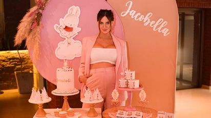 Magalí Mora criticada por ponerle Jacobella a su hija