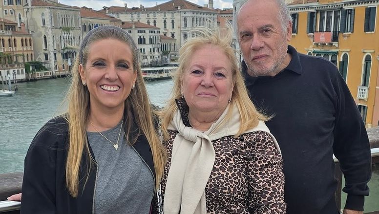 El mal momento de Paula Bernini que por poco arruina las vacaciones con sus padres