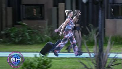 La reacción de los participantes con la entrada de Denisse y Sabrina a 'Gran Hermano'