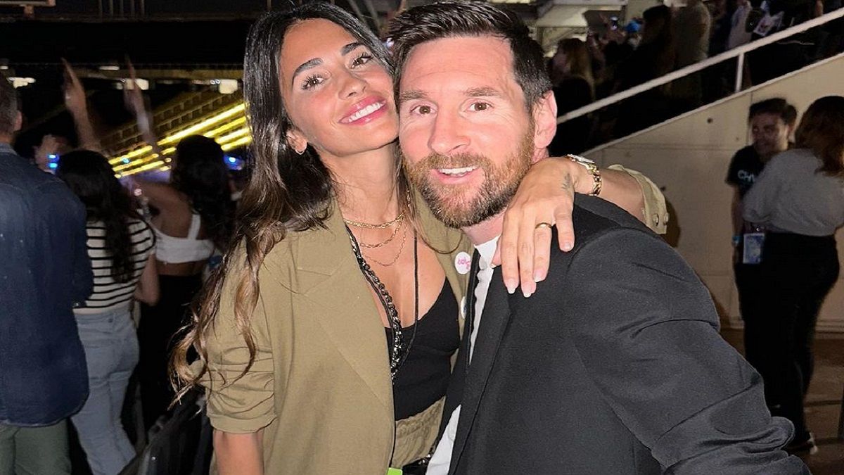 Antonela Roccuzzo y Lionel Messi Antonela Roccuzzo y Lionel Messi