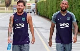 ¡Contundente! Arturo Vidal: Entre Lionel Messi y Cristiano Ronaldo no hay comparación