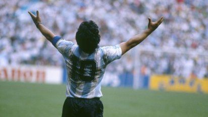 Diego Maradona tendrá una estatua en el aeropuerto de Ezeiza