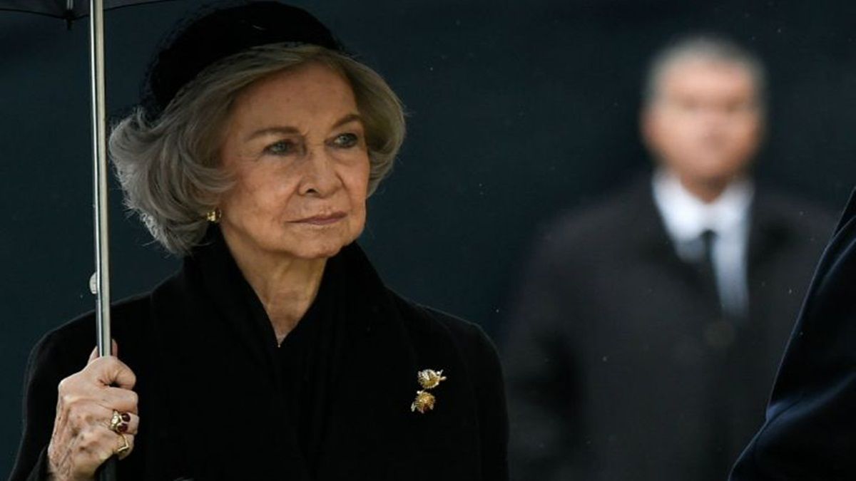 ¿La Reina Sofía dejará de lado los beneficios económicos de la corona?