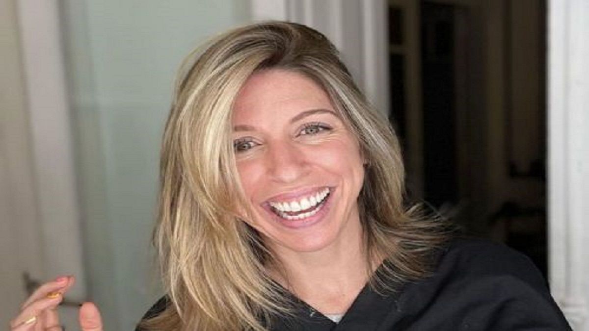 ¿Rubia o morocha? Florencia Bertotti le pidió consejos a sus seguidores