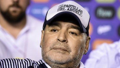 Esto dijo Diego Maradona luego de bloquear a sus hijas de WhatsApp 