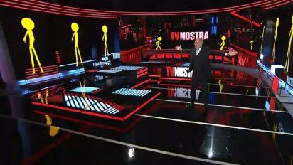 Jorge Rial entró bailando en el debut de TV Nostra
