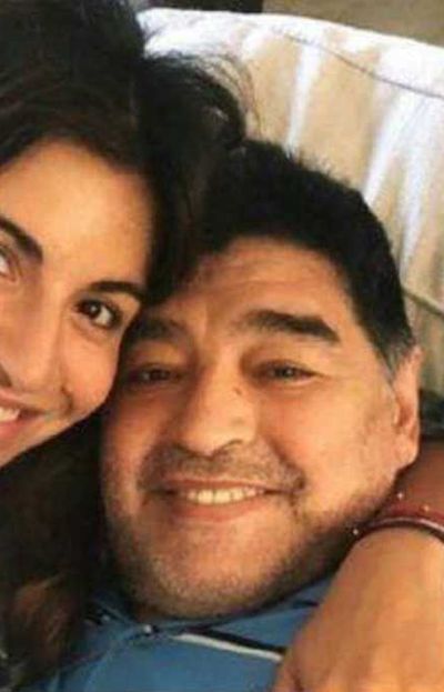 Gianinna Maradona no pudo evitar recordar a Diego antes de Navidad