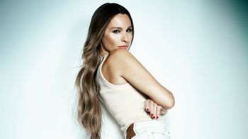 Pampita: De la pasarela de Fabián Zitta a la cancha en tiempo récord